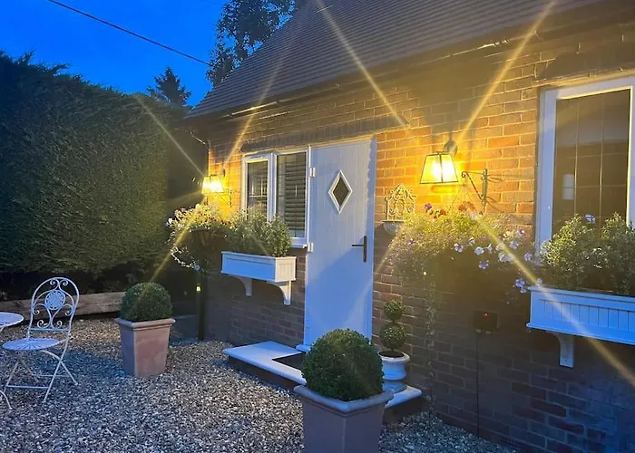 Boutique Style Self Contained Annexe With Garden